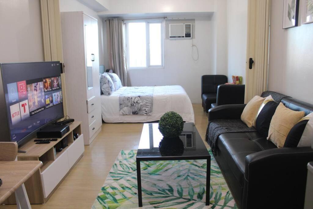 Huge A2J Executive Luxury 1Br Suite Near Abs Cbn, Gma مانيلا المظهر الخارجي الصورة