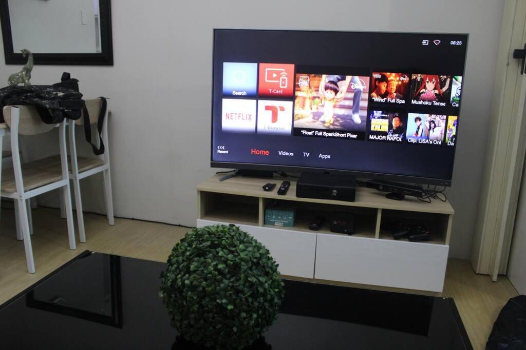 Huge A2J Executive Luxury 1Br Suite Near Abs Cbn, Gma مانيلا المظهر الخارجي الصورة